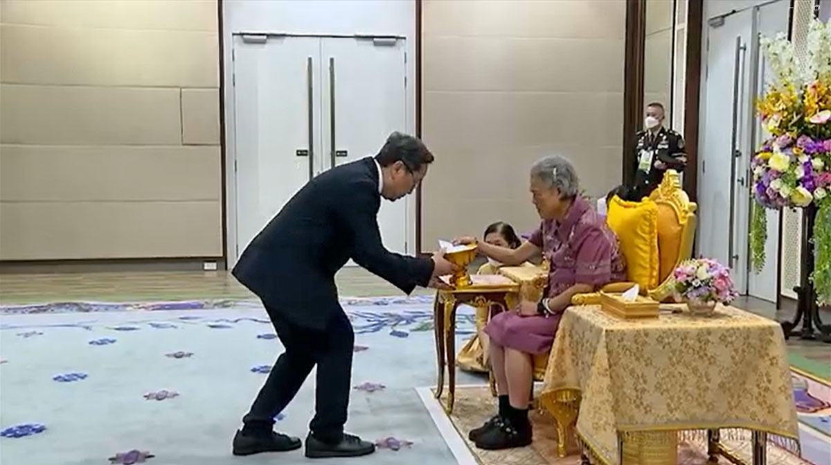 ส.ส.ท. ได้รับพระมหากรุณาธิคุณอย่างหาที่สุดมิได้ จากสมเด็จพระกนิษฐาธิราชเจ้า กรมสมเด็จพระเทพรัตนราชสุดา ฯ สยามบรมราชกุมารี พระราชทานพระราชวโรกาสให้ คณะผู้จัดการแข่งขันหุ่นยนต์ ส.ส.ท. ชิงแชมป์ประเทศไทย ประจำปี 2567 ร่วมเข้าเฝ้าทูลละอองพระบาท ณ วังสระปทุม