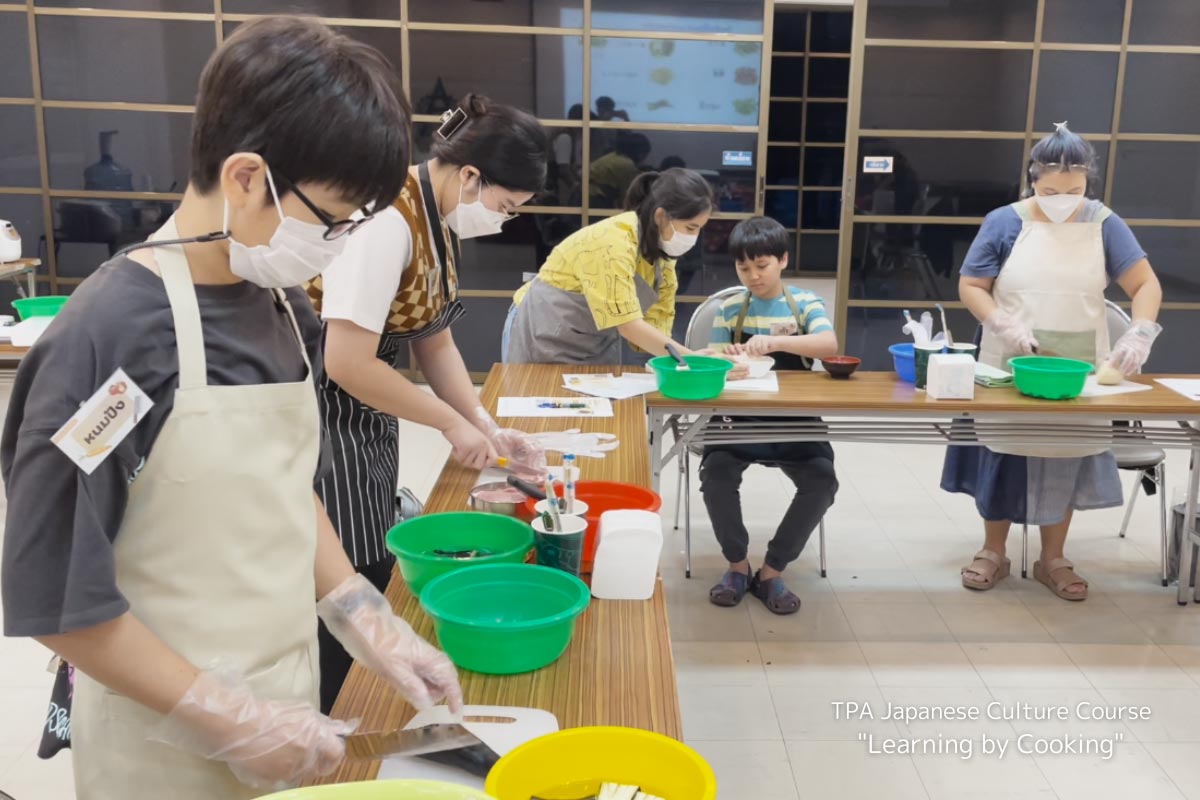 โLearning by Cooking : ข้าวแกงกะหรี่ญี่ปุ่น เทมปุระ ดังโงะ