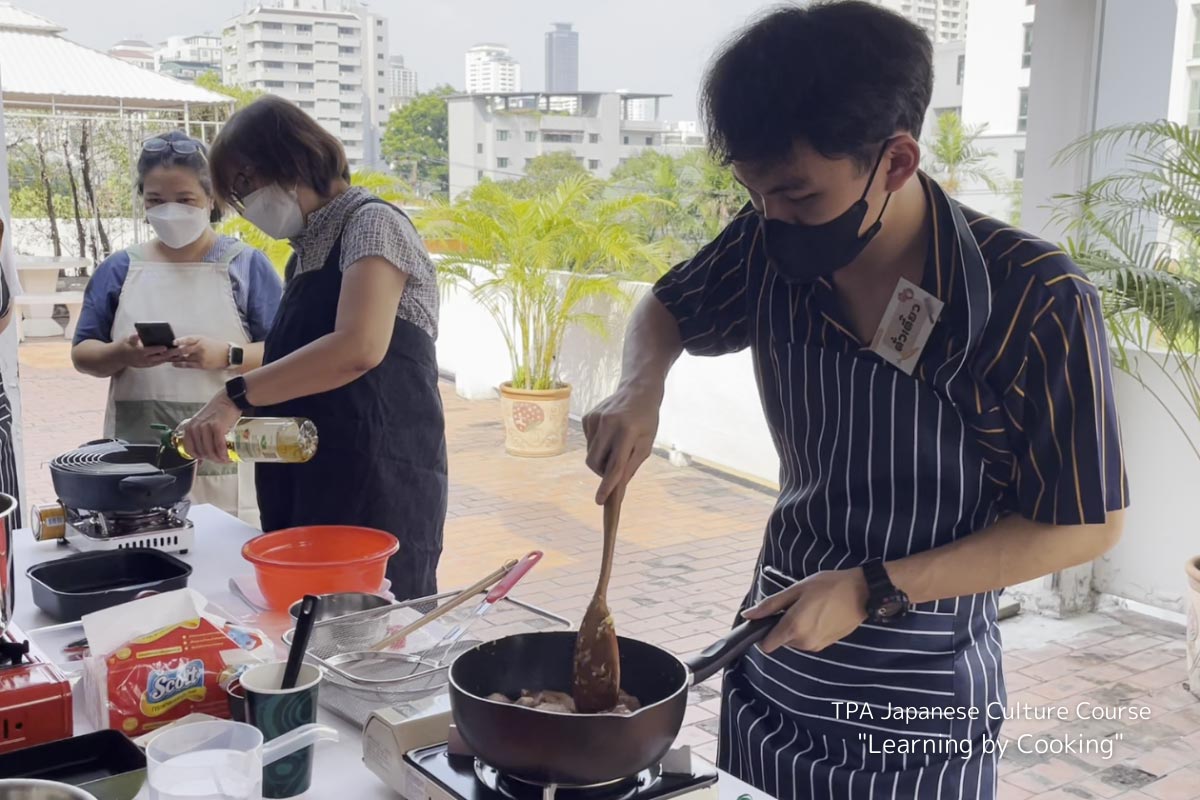 โLearning by Cooking : ข้าวแกงกะหรี่ญี่ปุ่น เทมปุระ ดังโงะ