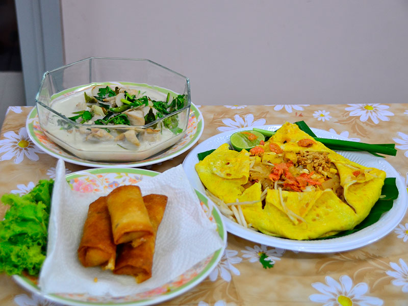 ทำอาหารไทย