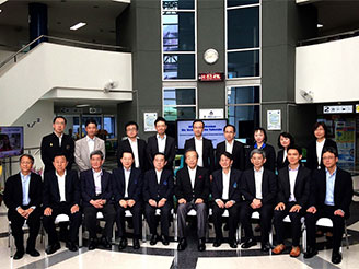     รศ.ดร.สุจริต คูณธนกุลวงศ์ นายกสมาคมฯ ให้การต้อนรับ Chairman of JTECS และ Chairman of the Board Toyota Motor Corporation ในการเยี่ยมชมสมาคมส่งเสริมเทคโนโลยี (ไทย-ญี่ปุ่น)