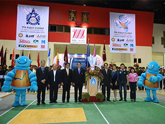 สมาคมส่งเสริมเทคโนโลยี (ไทย-ญี่ปุ่น) จัดการแข่งขันหุ่นยนต์ ส.ส.ท. ชิงแชมป์ประเทศไทย ประจำปี 2558 ณ เอ็มซีซี ฮอลล์ เดอะมอลล์ บางกะปิ